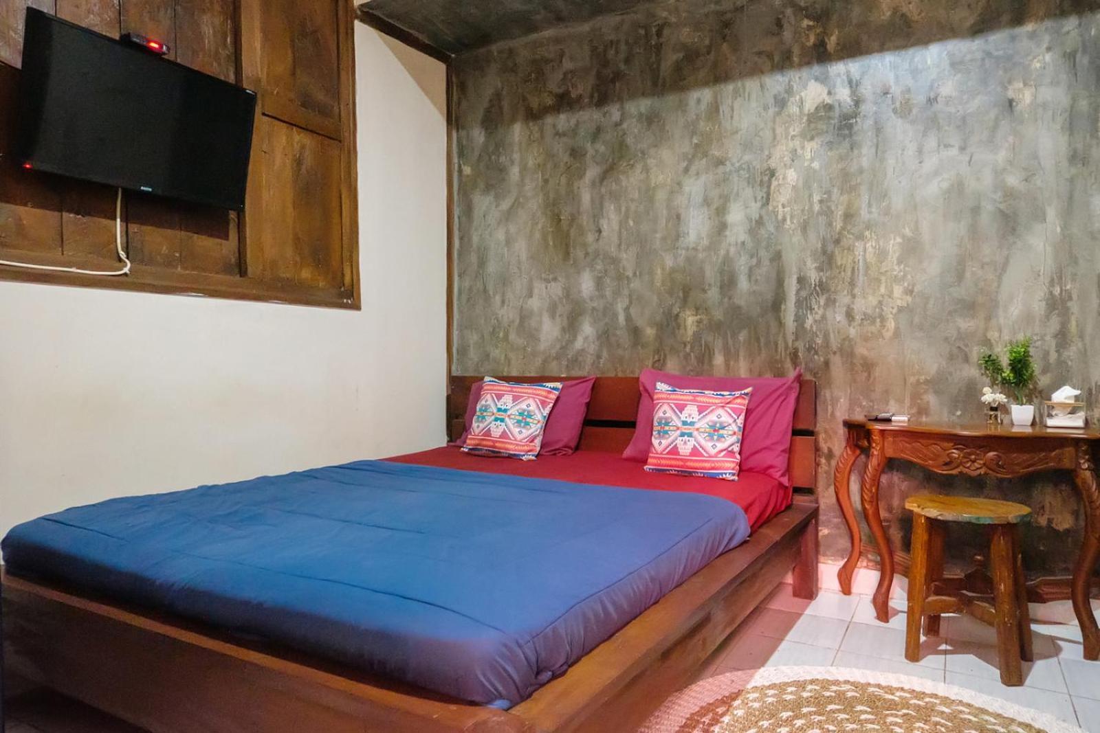Twospaces Living At Wave And Chill House, Canggu Extérieur photo