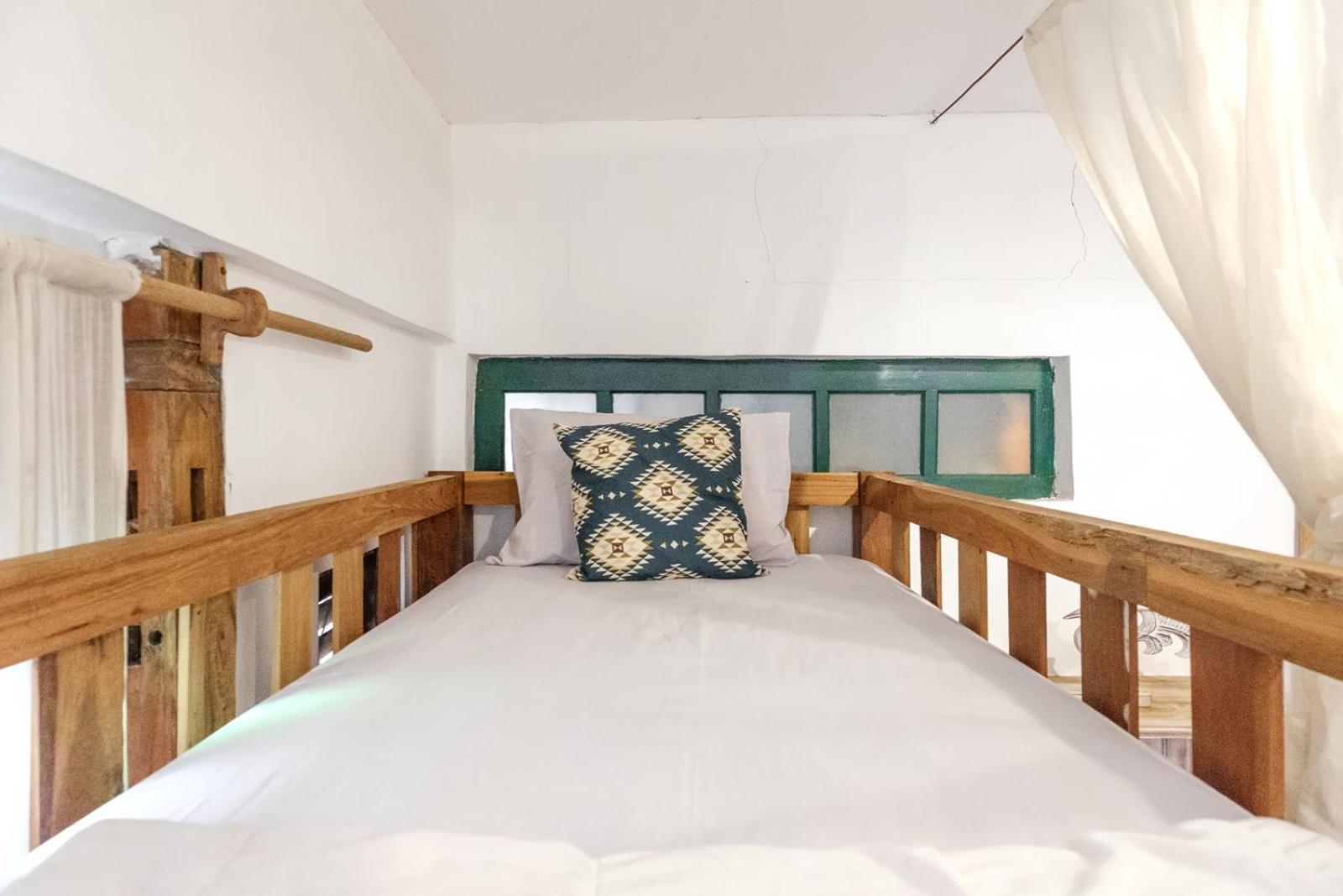 Twospaces Living At Wave And Chill House, Canggu Extérieur photo