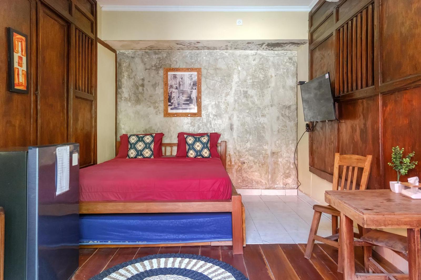 Twospaces Living At Wave And Chill House, Canggu Extérieur photo