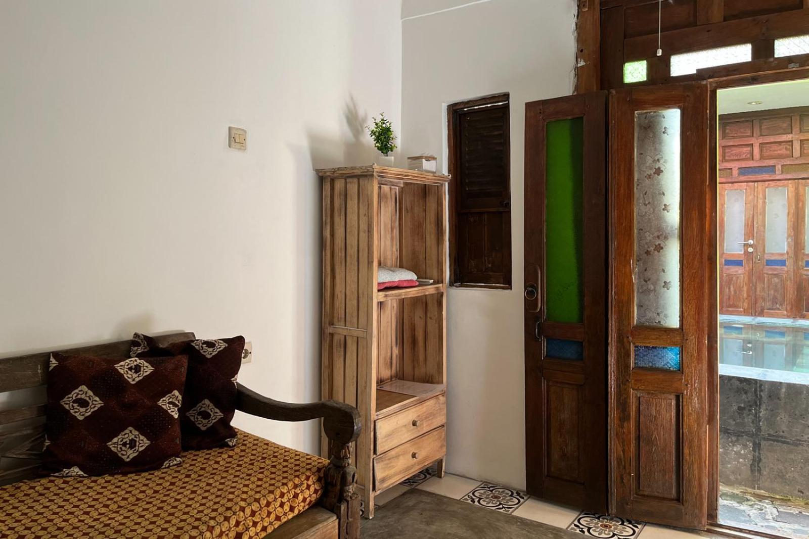 Twospaces Living At Wave And Chill House, Canggu Extérieur photo