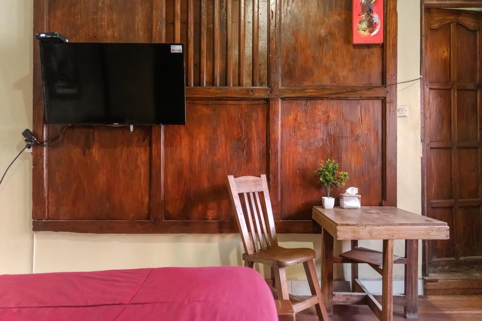 Twospaces Living At Wave And Chill House, Canggu Extérieur photo